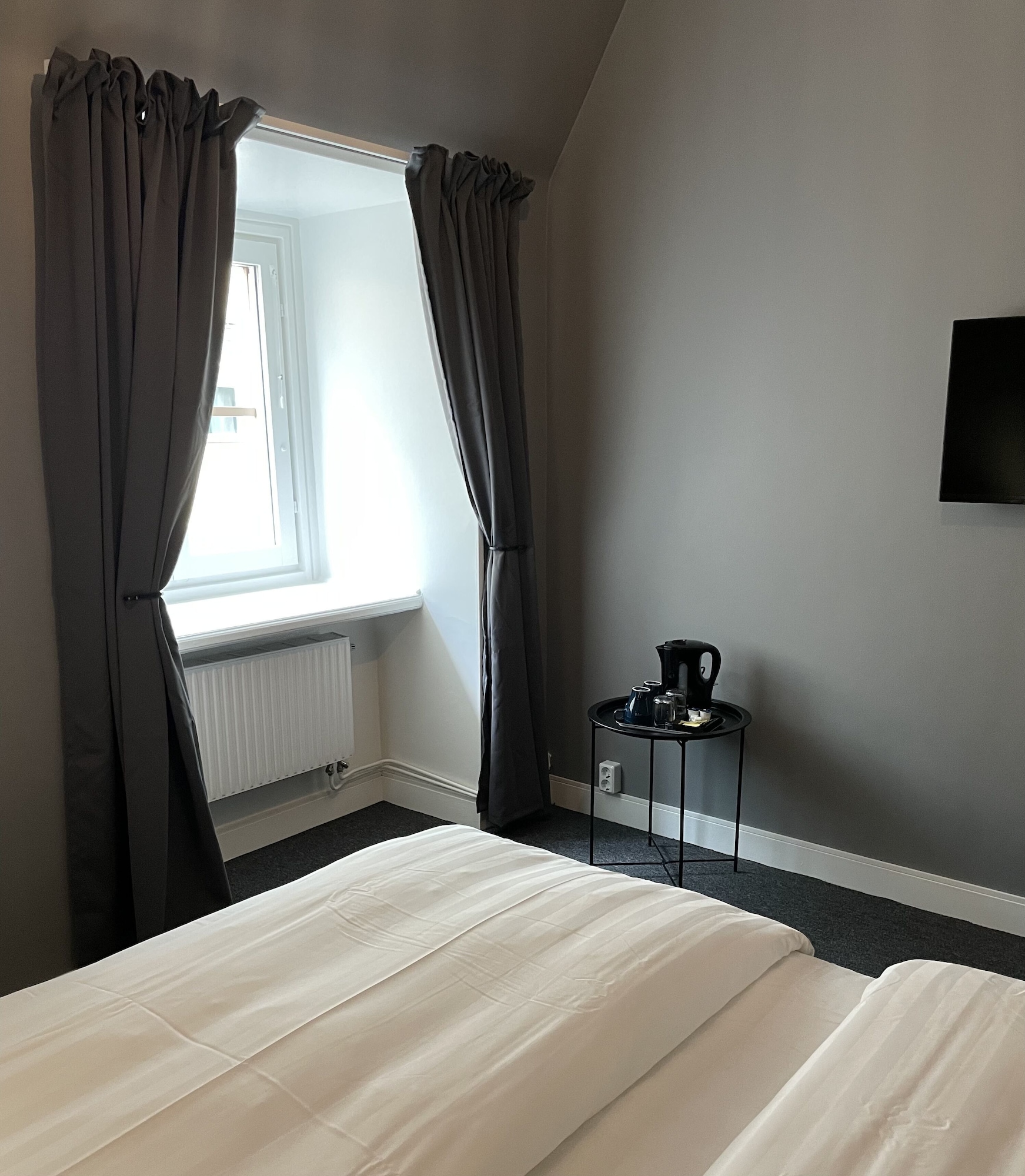 SUPERIOR, DOUBLE BED