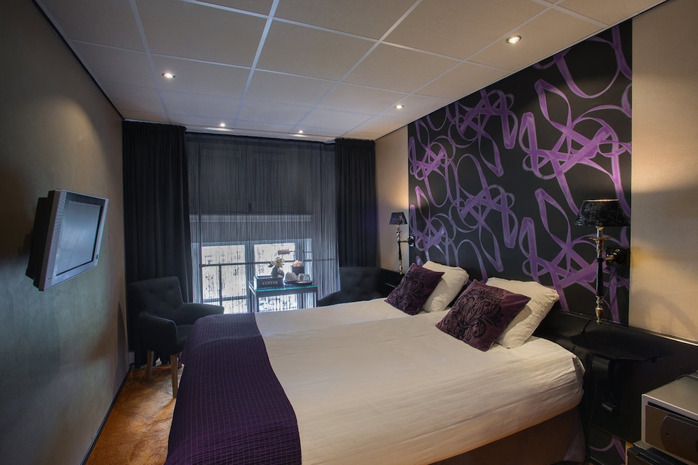 HAMPSHIRE BOUTIQUE HOTEL SEBASTIANS 20/40