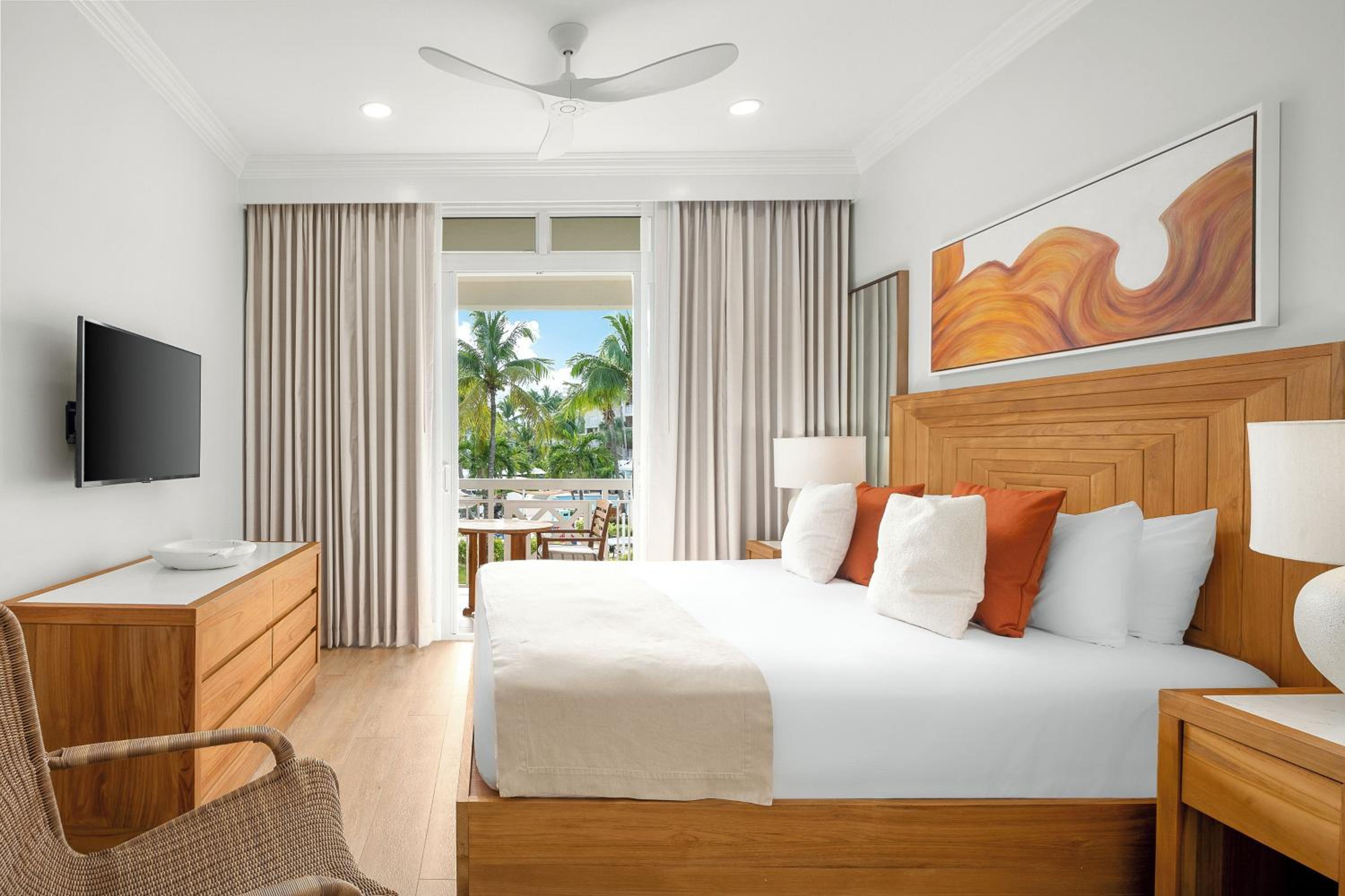 Garden, Deluxe, Studio, King Bed