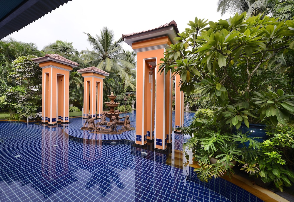 MAYFAIR Lagoon photo2