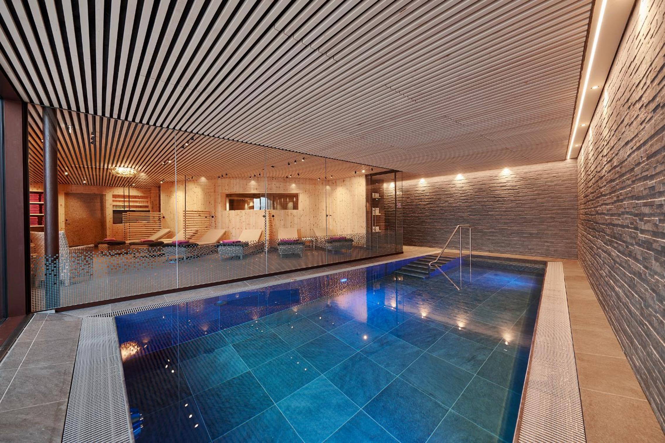 Hotel Appartement Roggal 15/24