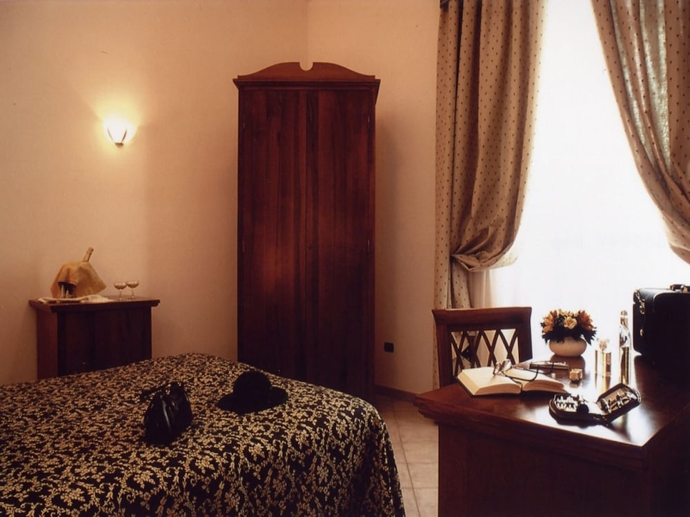 Hotel Il Cavalier D Arpino 23/62