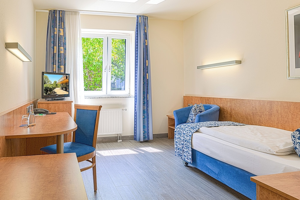 Am Moosfeld Hotel Munich 12/50