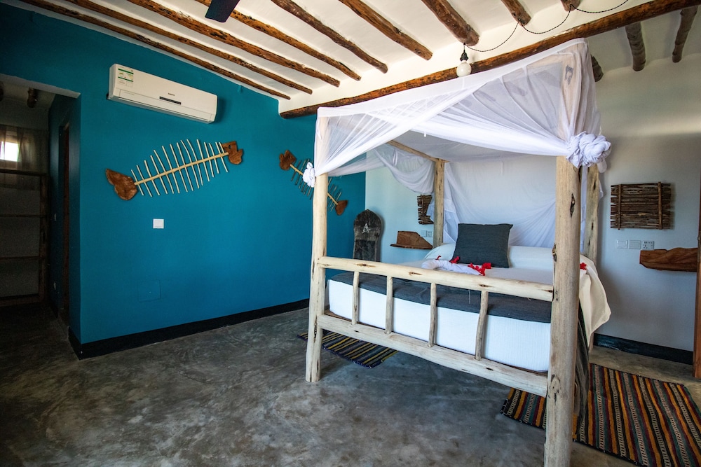 Nest Style Beach Hotel Zanzibar 14/59