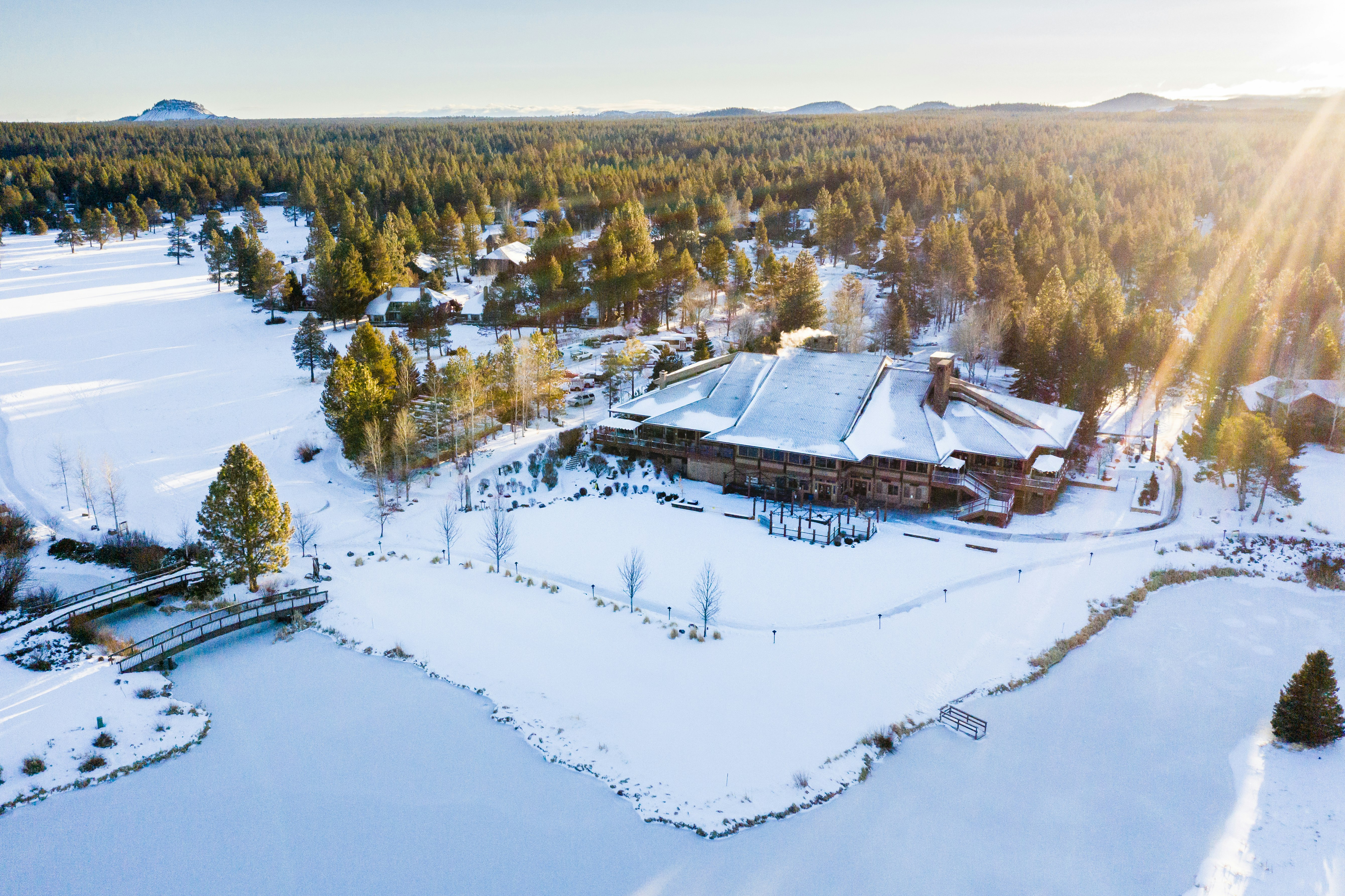 Sunriver Resort Destination Hotels 28/30