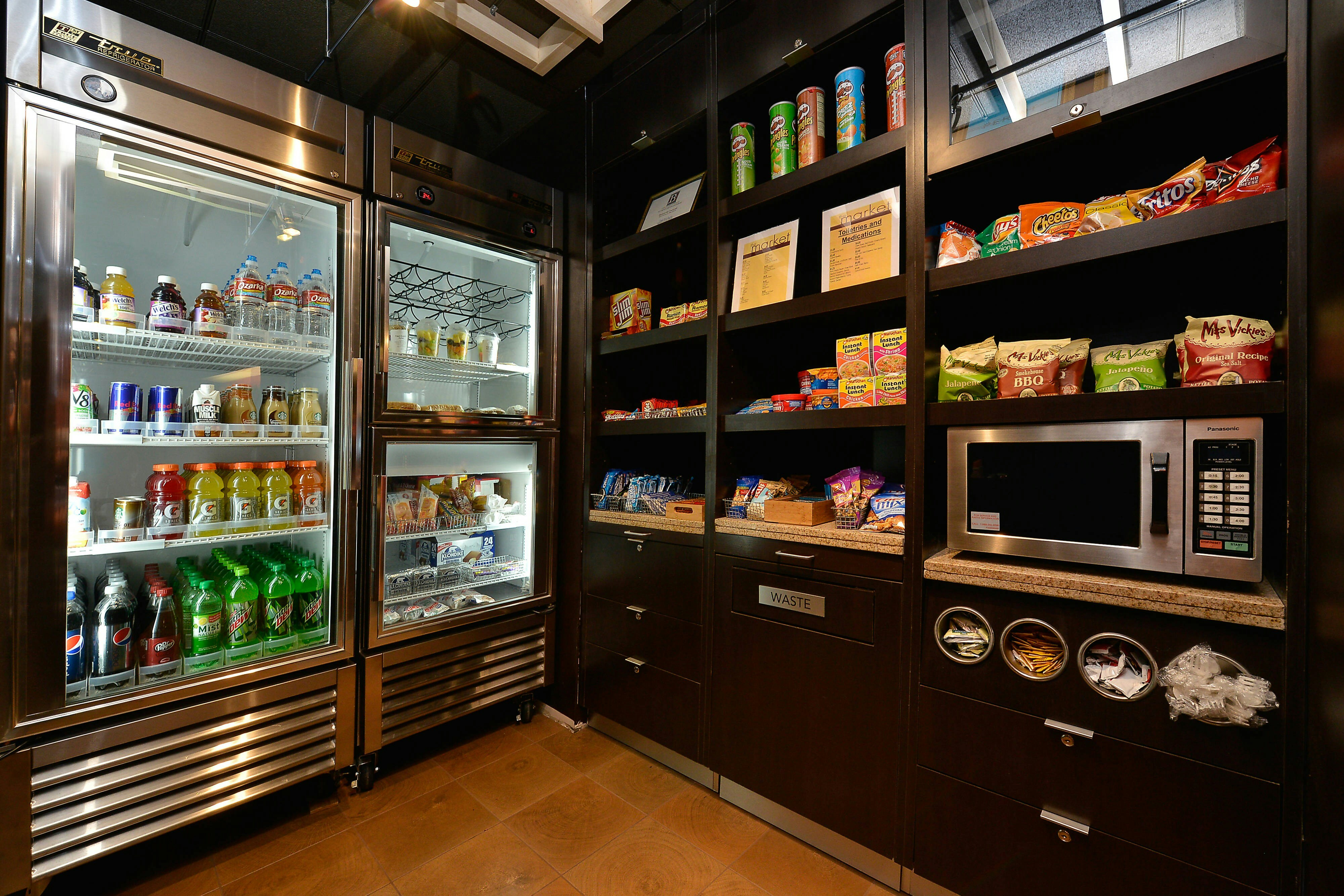 Courtyard By Marriott Bentonville 9/42