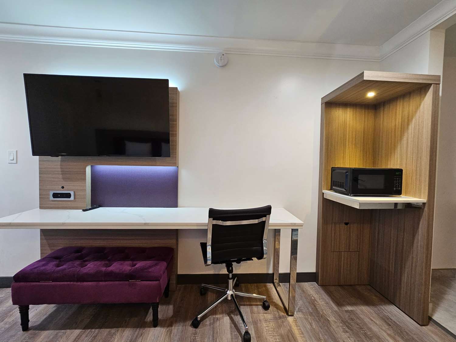 Travelodge by Wyndham Fullerton Near Anaheim 27/38