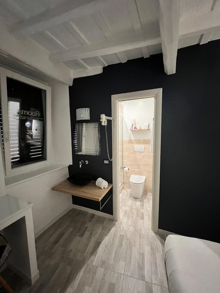 Irooms Spanish Steps Roma 44/58