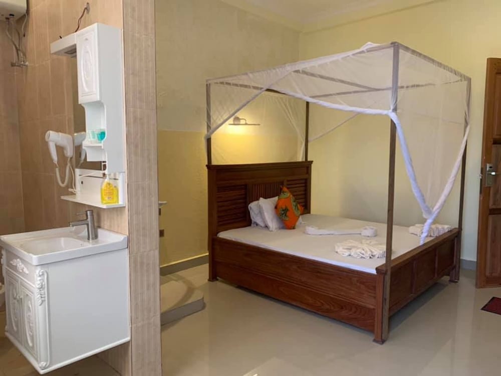 Mocco Beach Villa 29/78