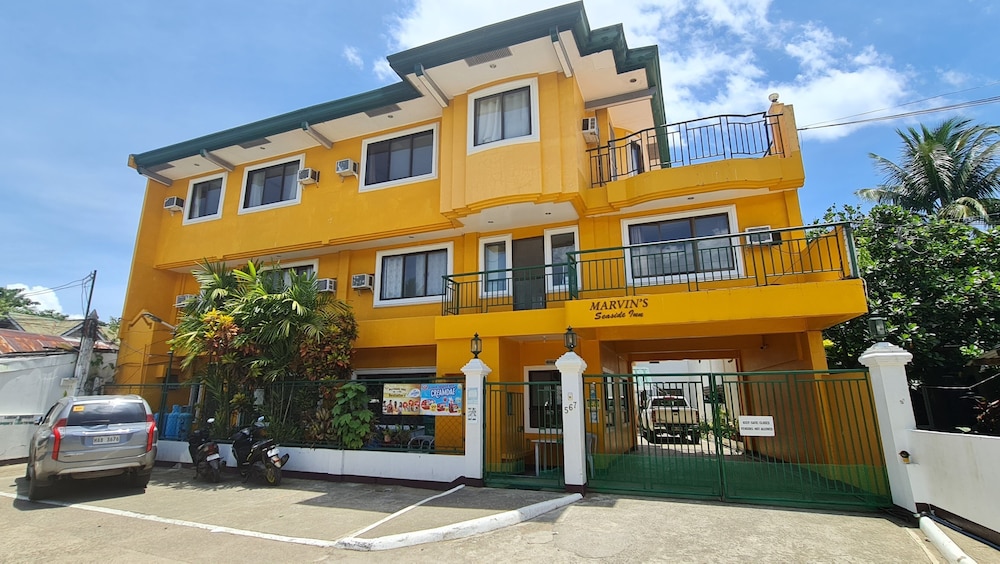Marvins Seaside Inn 32/50