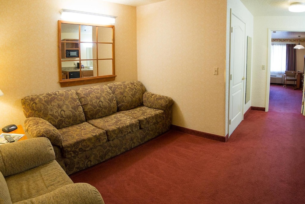 Murphys Suites 41/66