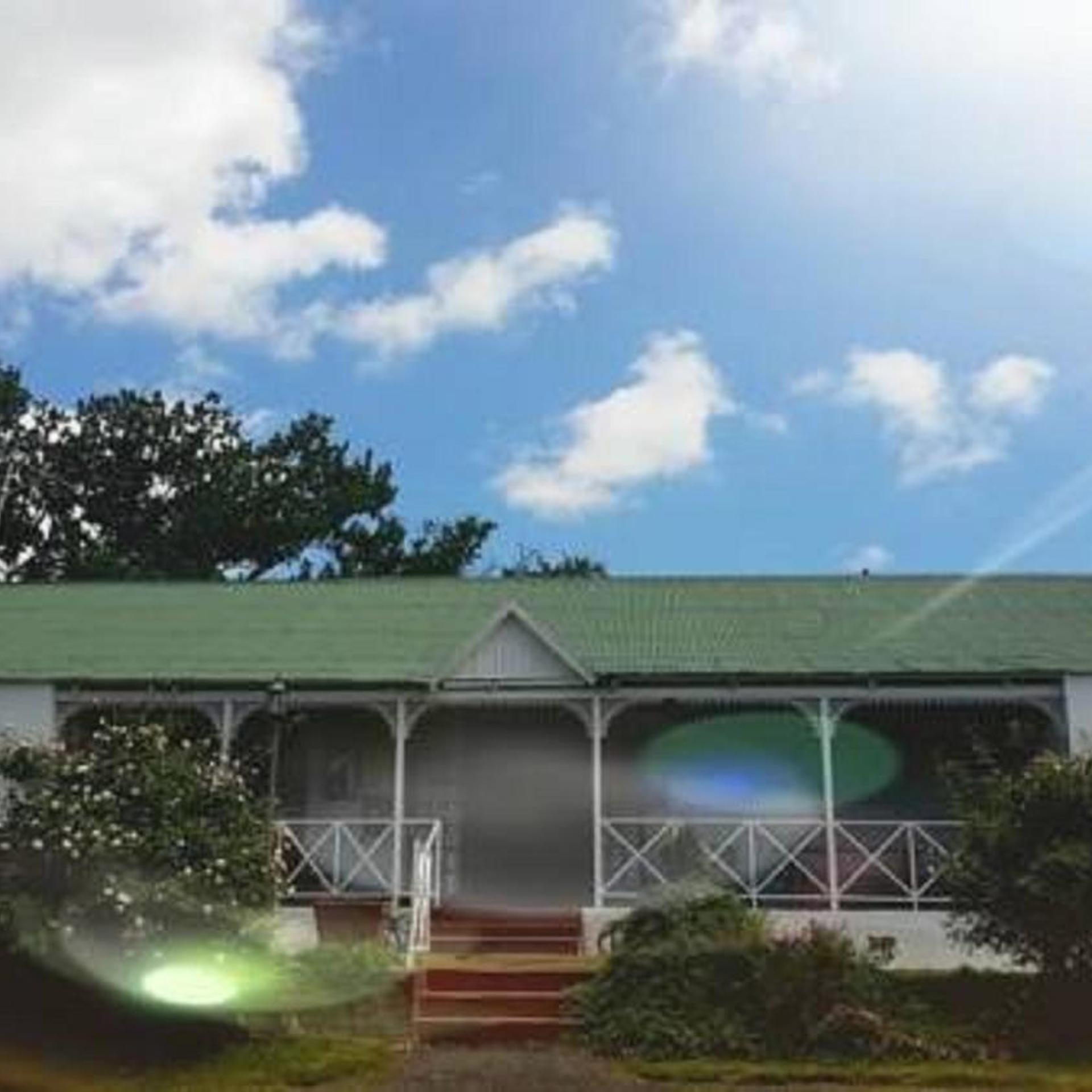 Riverview Country Inn 3/50