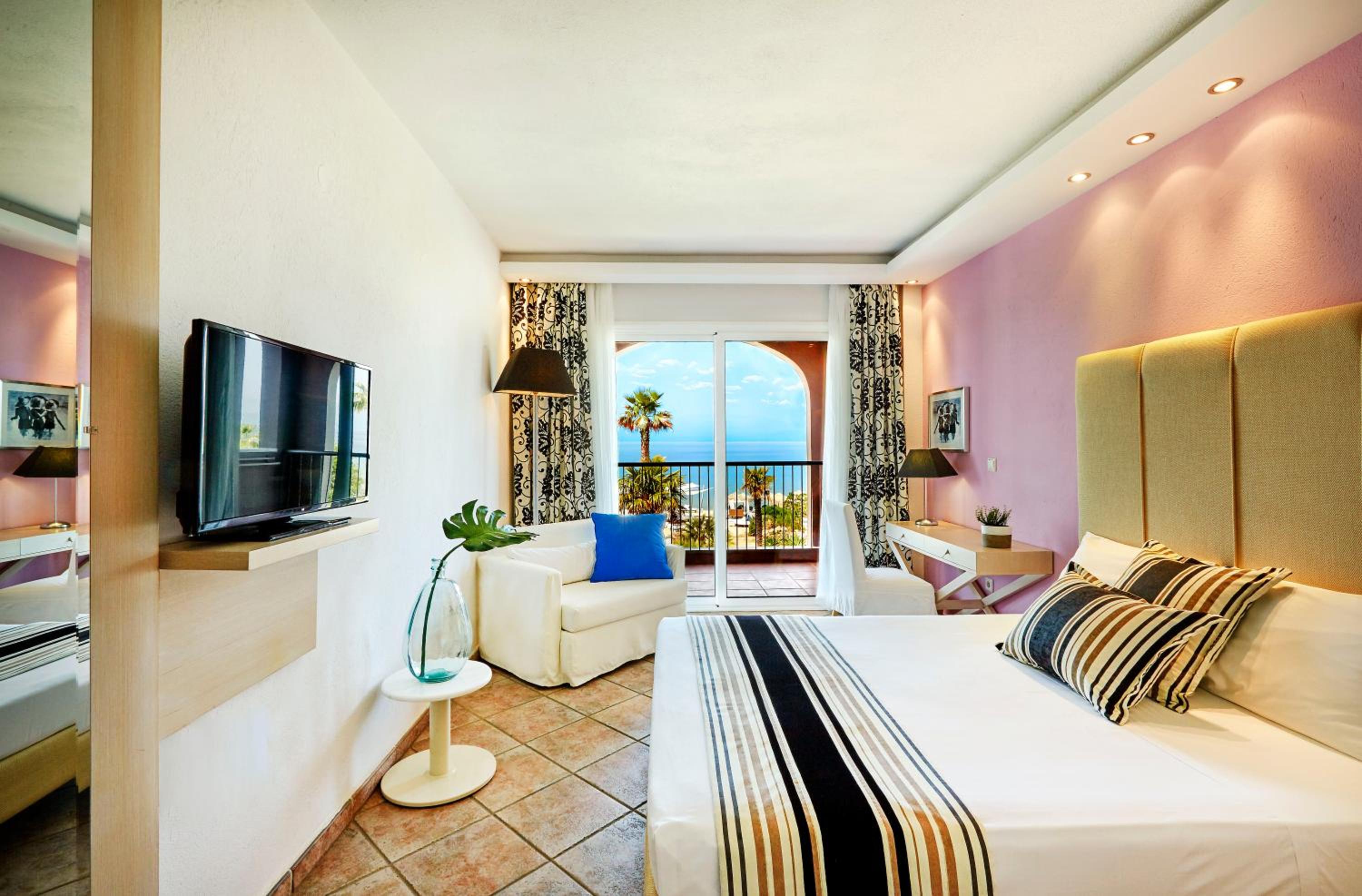 Room, Double Bed, Sea Front