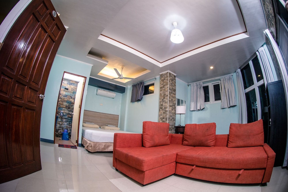Seafari Resort Oslob 55/77