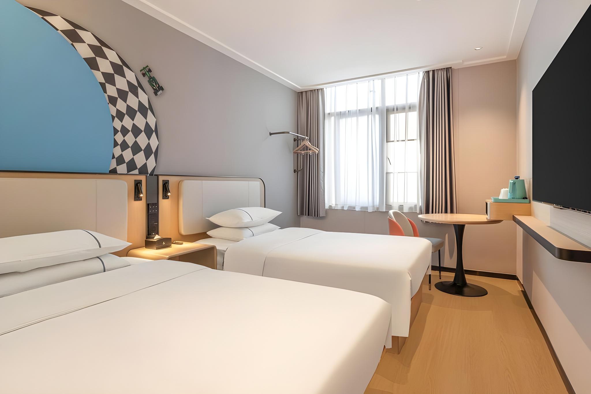City Comfort Inn (Guangzhou Tiyu West Road Metro Station) 23/48