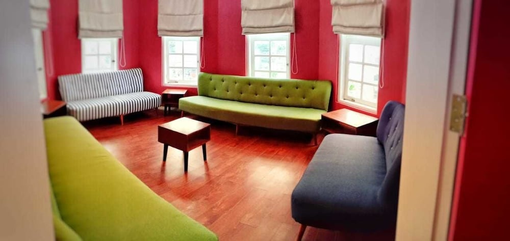Omah Madam Bed & Breakfast 27/44