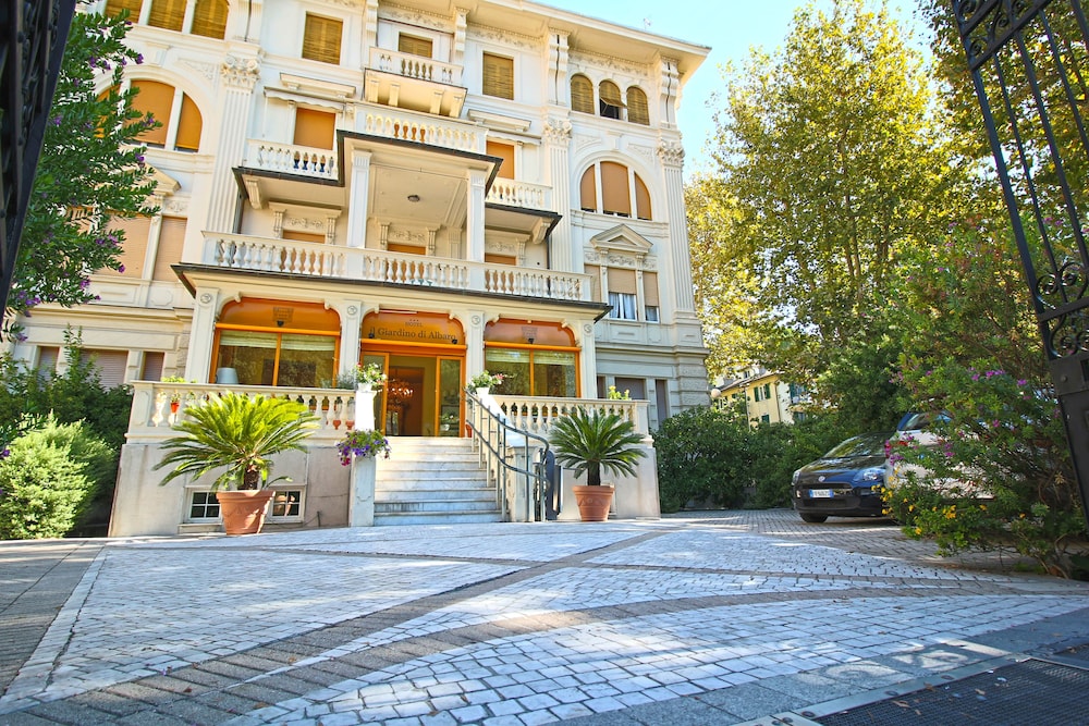 Il Giardino di Albaro 2/26