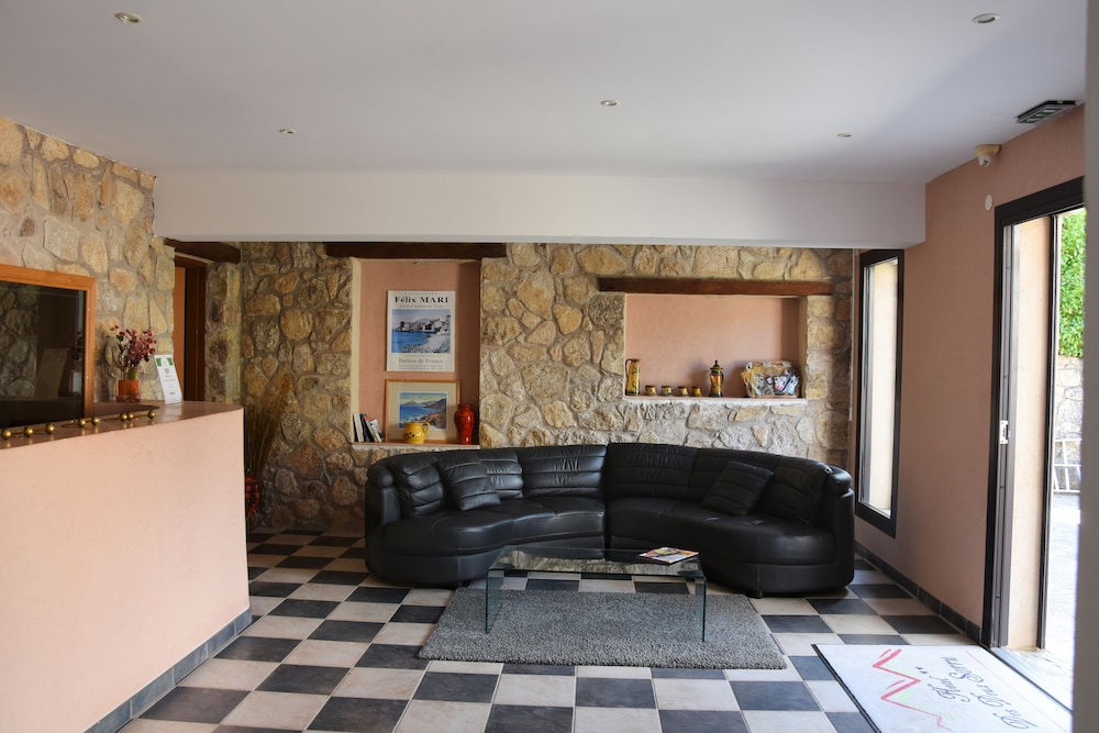HOTEL DES DEUX SORRU 7/63