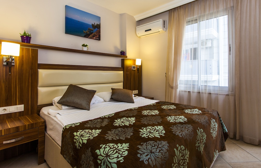 Oba Time Hotel 7/33