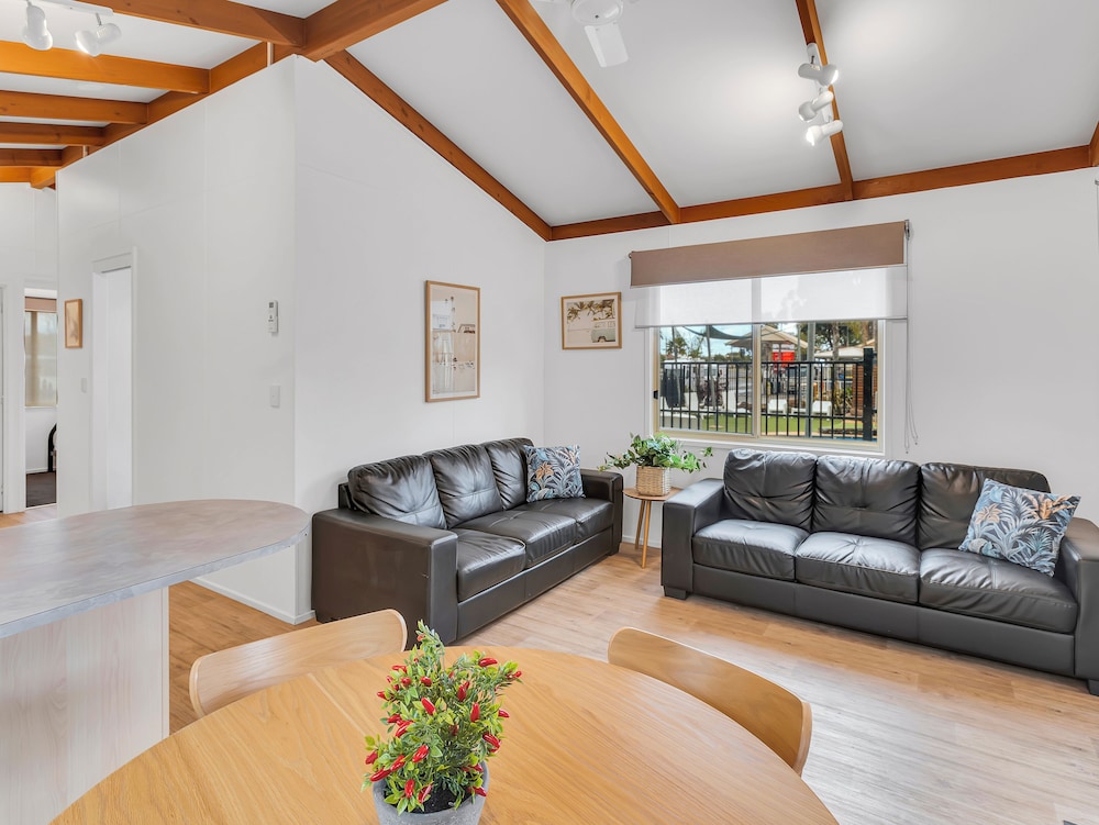 Ingenia Holidays Torquay 29/48