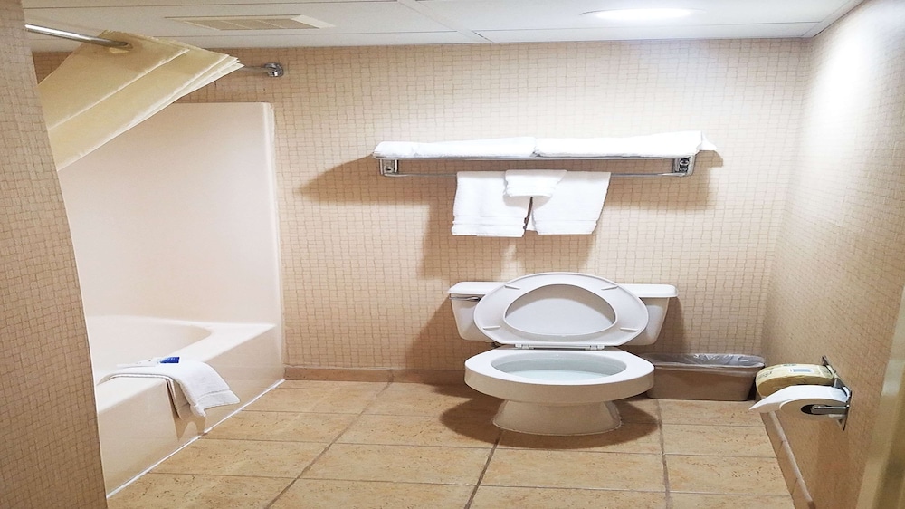 Best Western Hazlet Inn 14/27