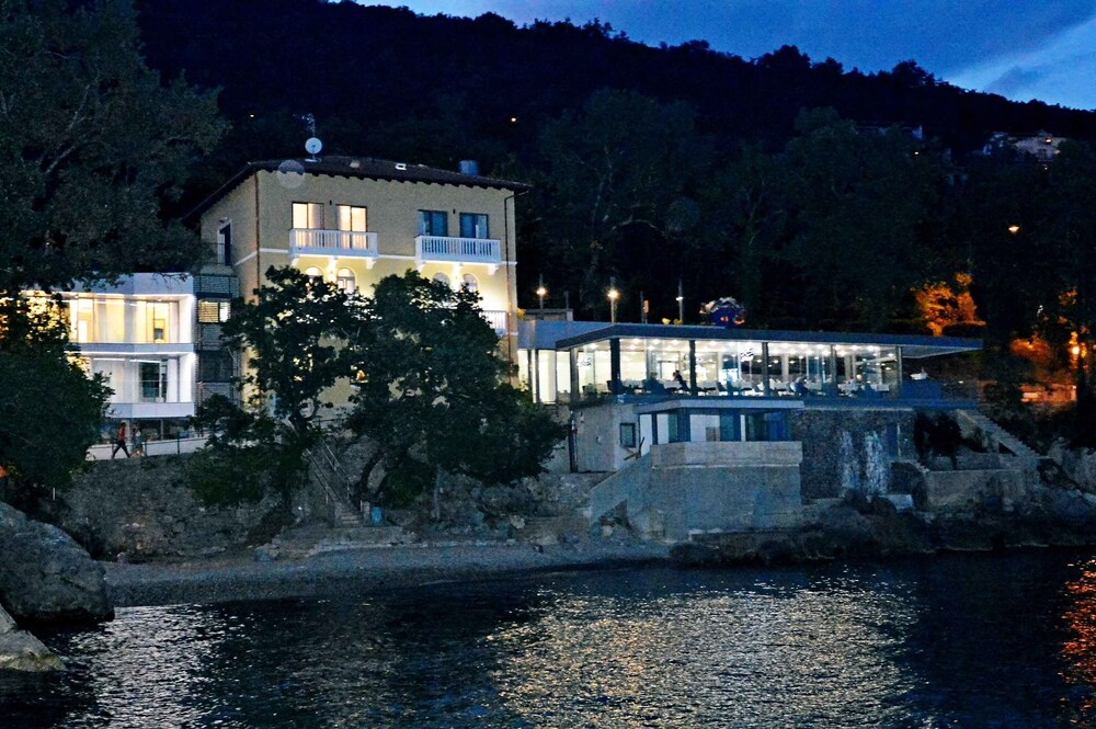 Boutique Hotel Mali Raj 34/41
