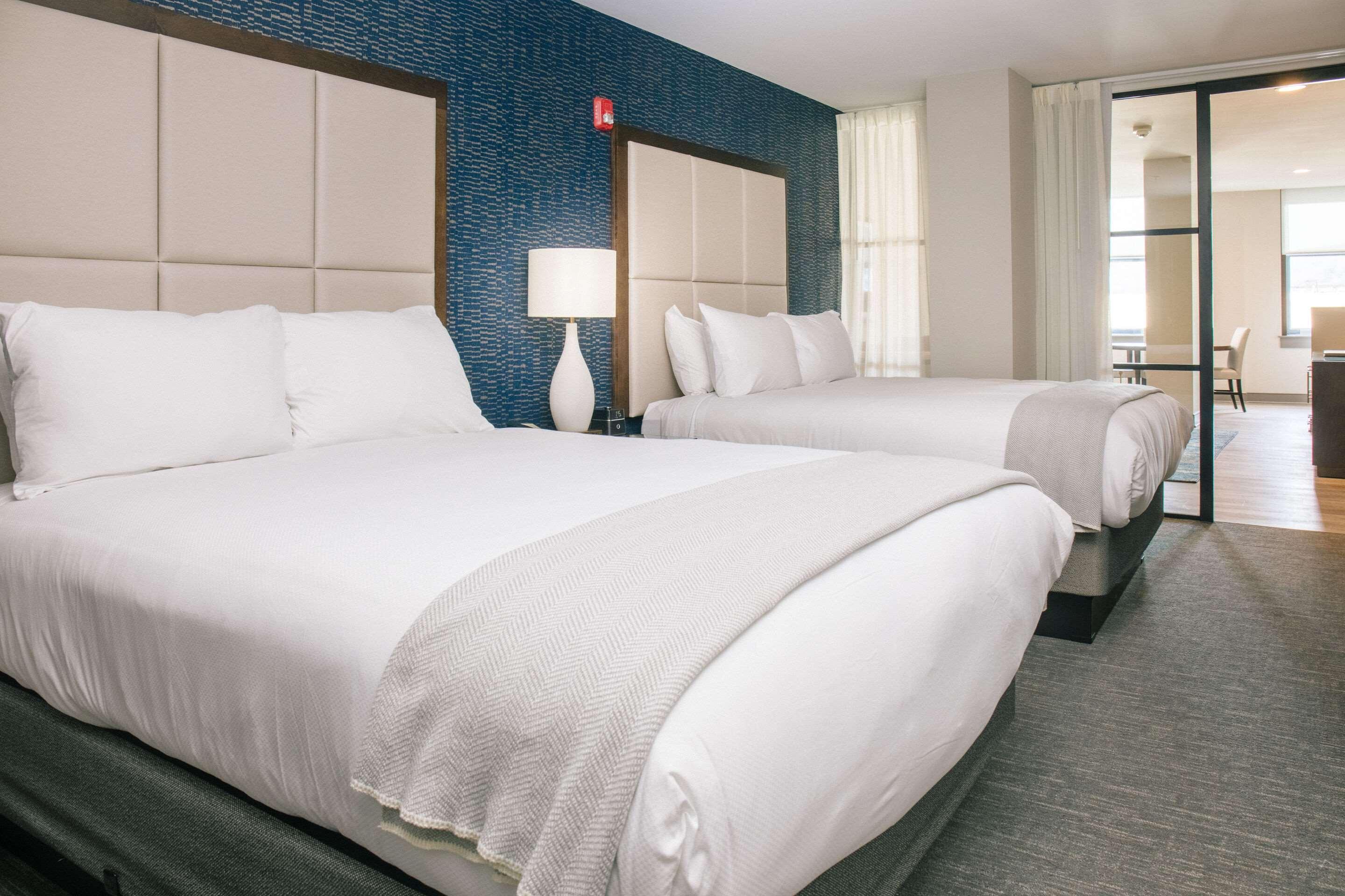 Suite, 2 Queen Beds