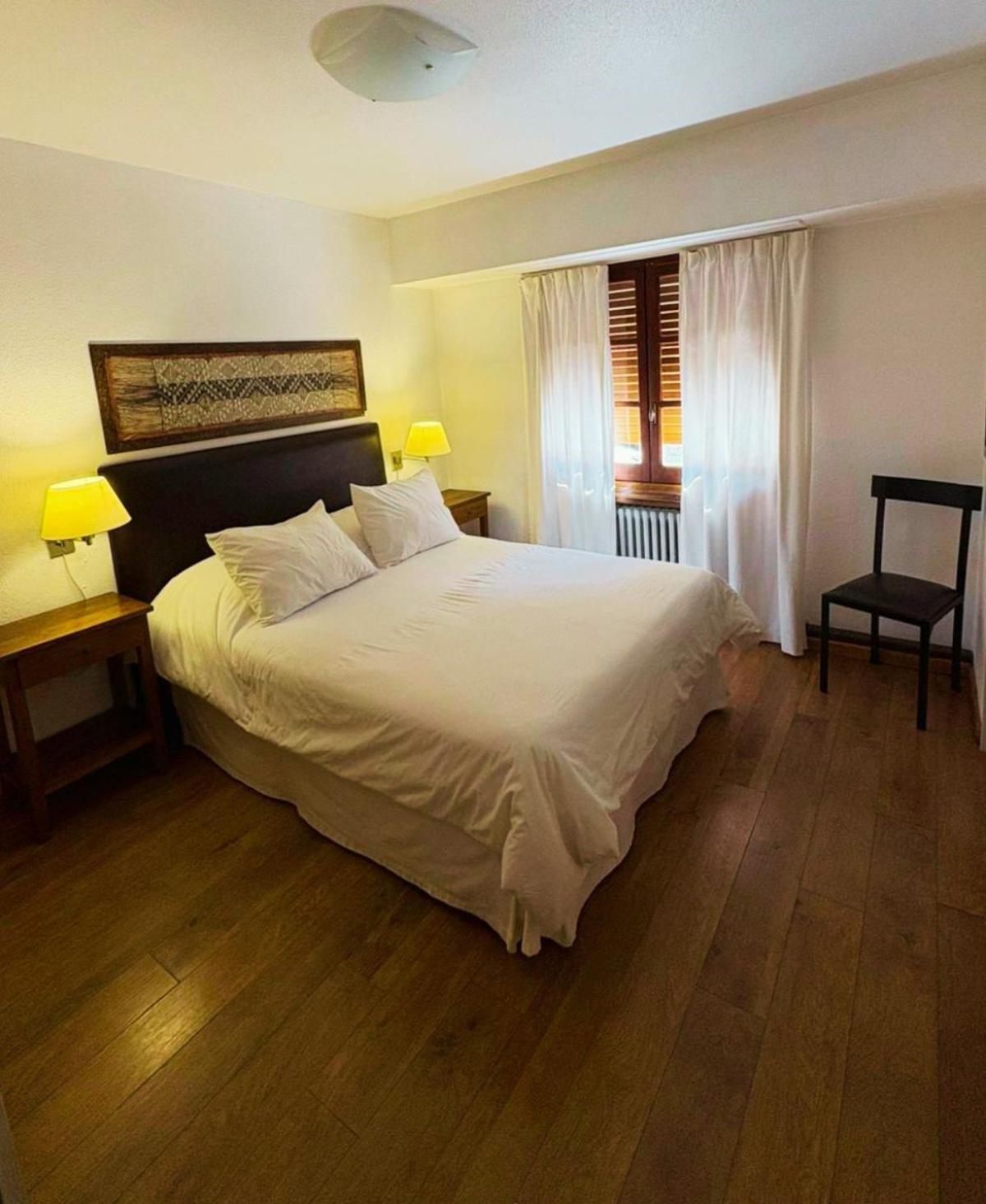 Hostal del Esquiador 10/40