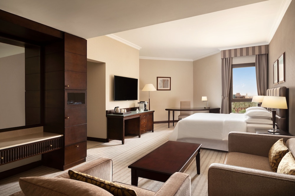 فندق وأبراج شيراتون الرياض(Sheraton Riyadh Hotel And Towers) 16/49