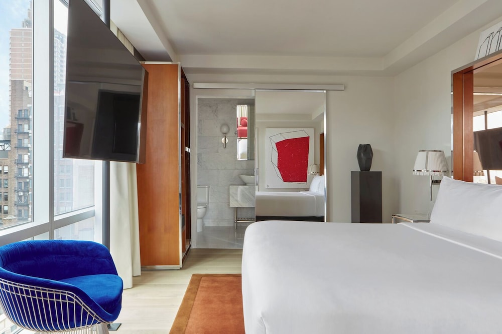 Presidential, Penthouse, Suite, King Bed, Balcony، Hotel Park Ave 2/3