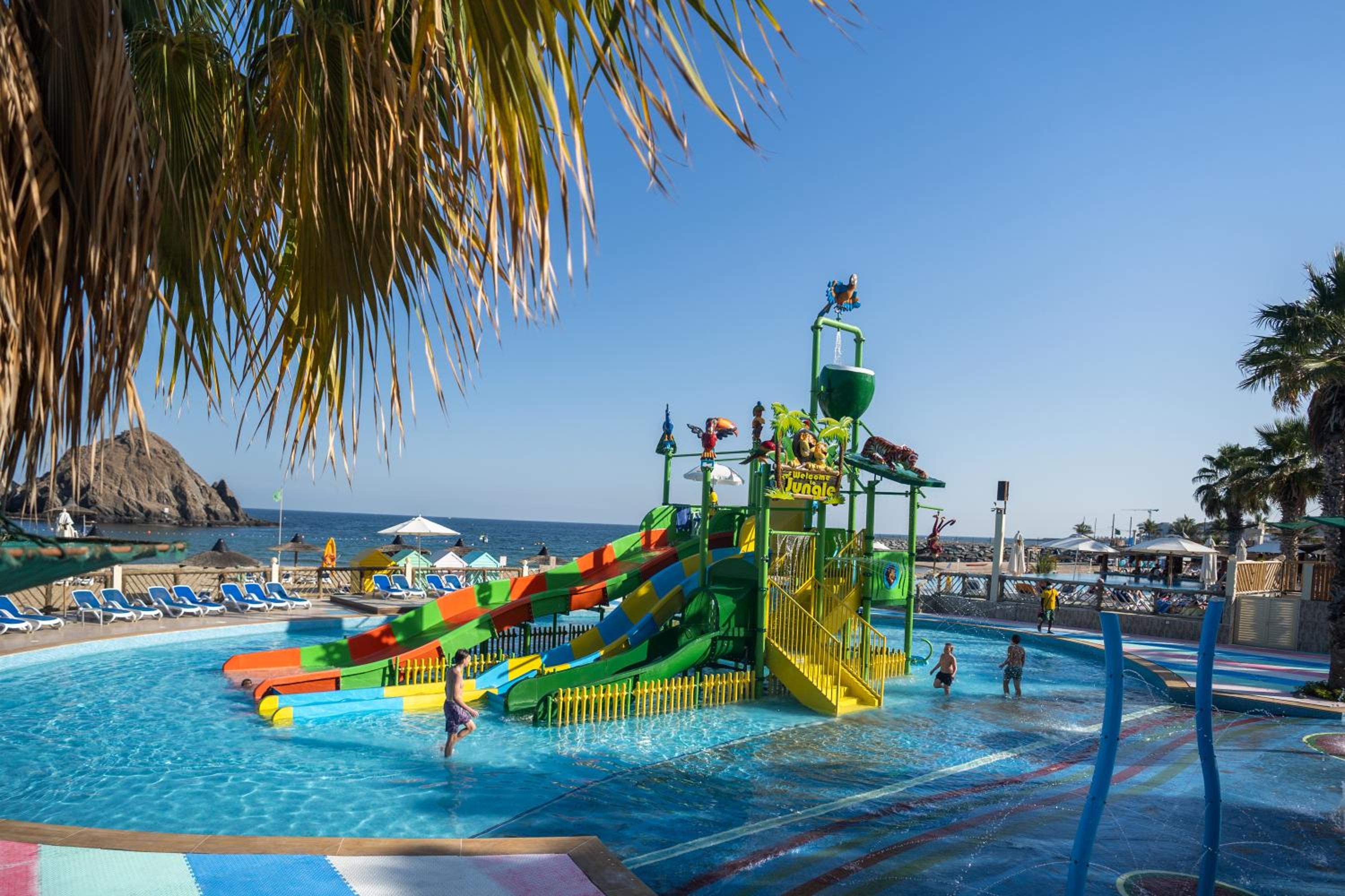Sandy Beach Hotel Resort 49/55