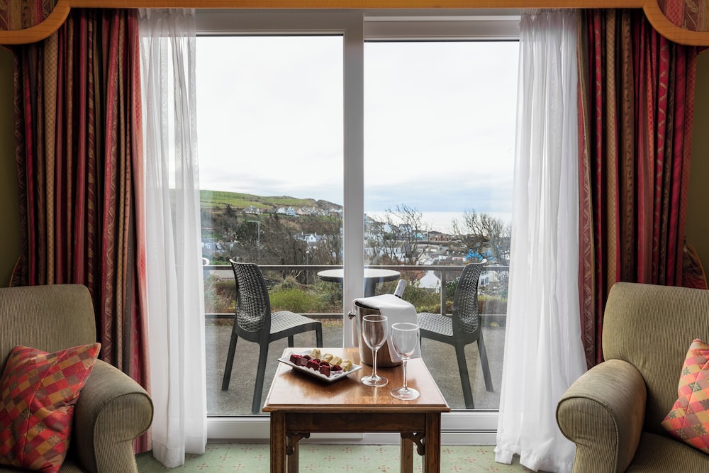 Fernhill Hotel 24/48