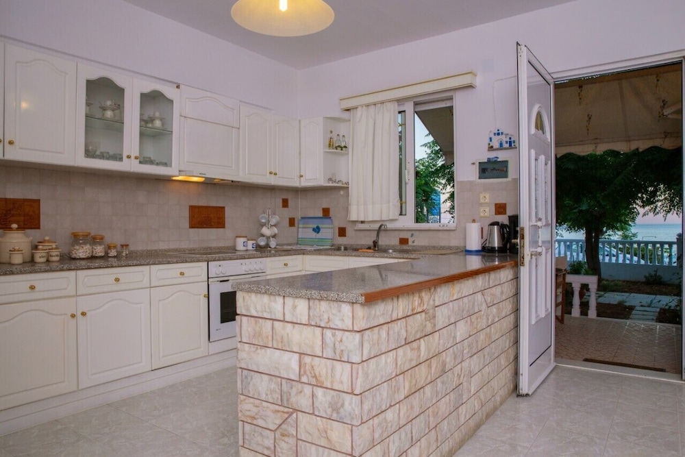 Stegna Ilion 8/49
