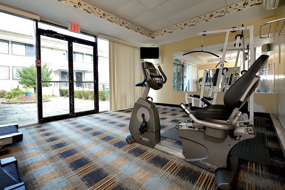 Riverview Inn & Suites 41/69