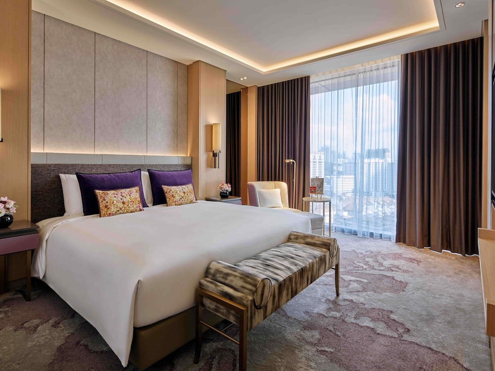 Heritage, Prestige, King Bed, with View, Club Lounge Access