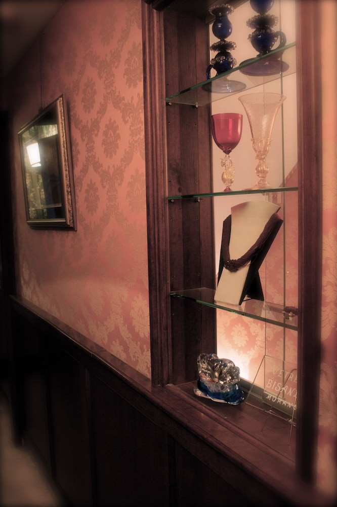 Hotel Lux 24/43