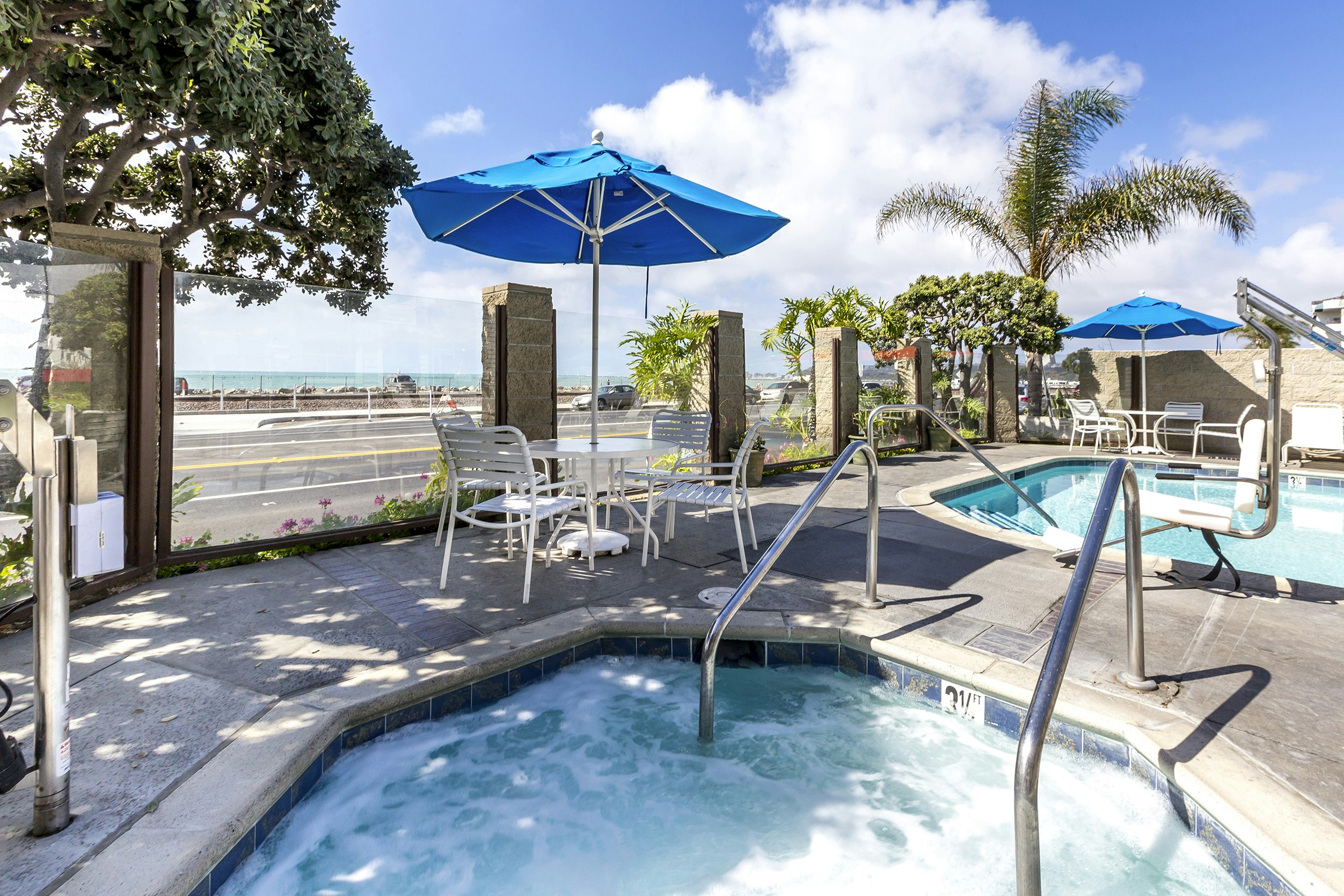 Capistrano Surfside Inn 41/83