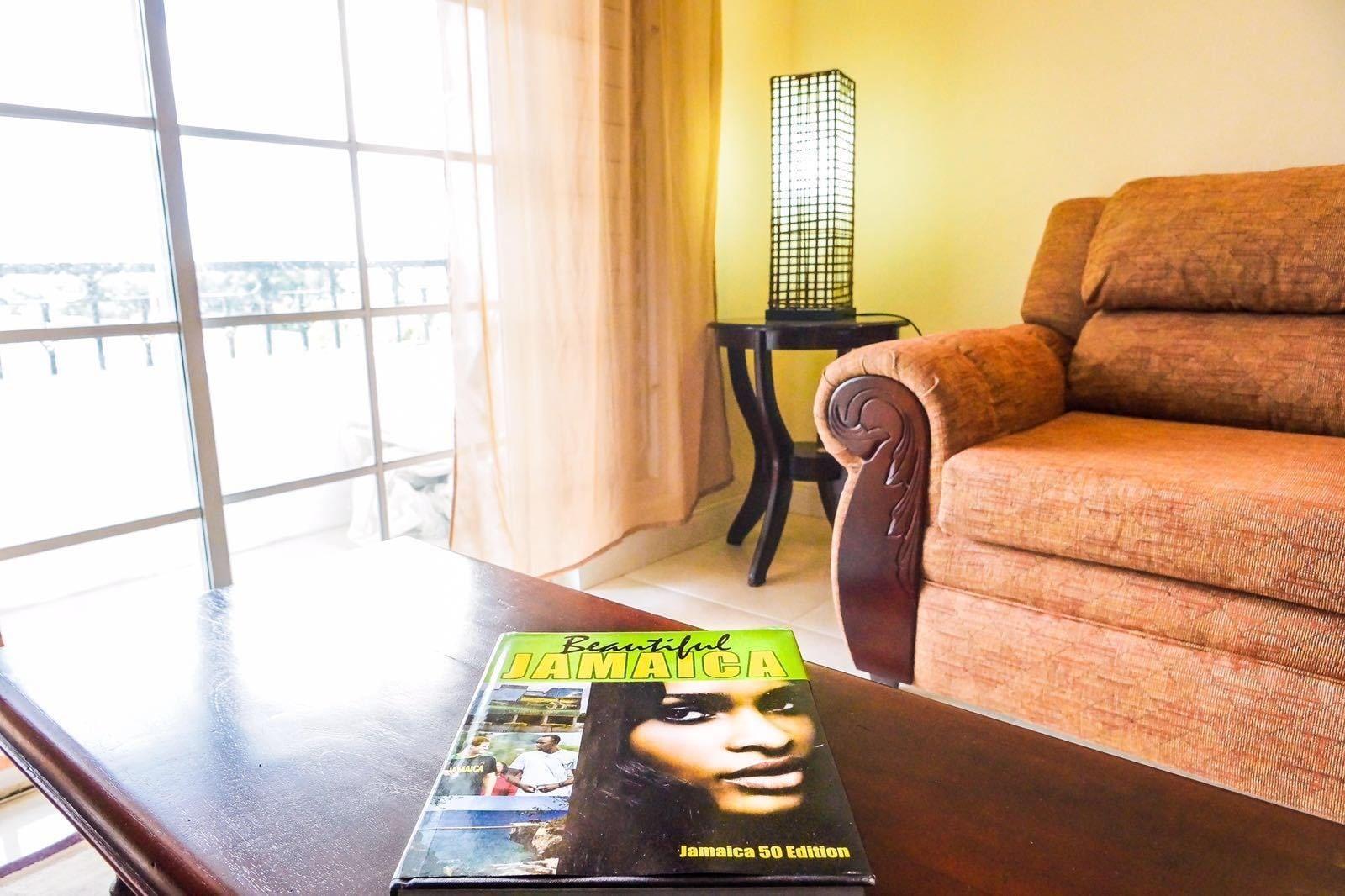 Kingston Guest Apt At Plantation Springs 10/12