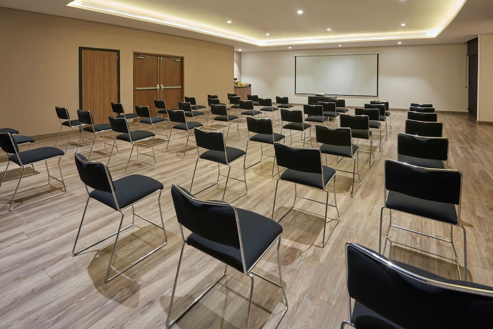 City Express Plus by Marriott San Luis Potosi 41/48