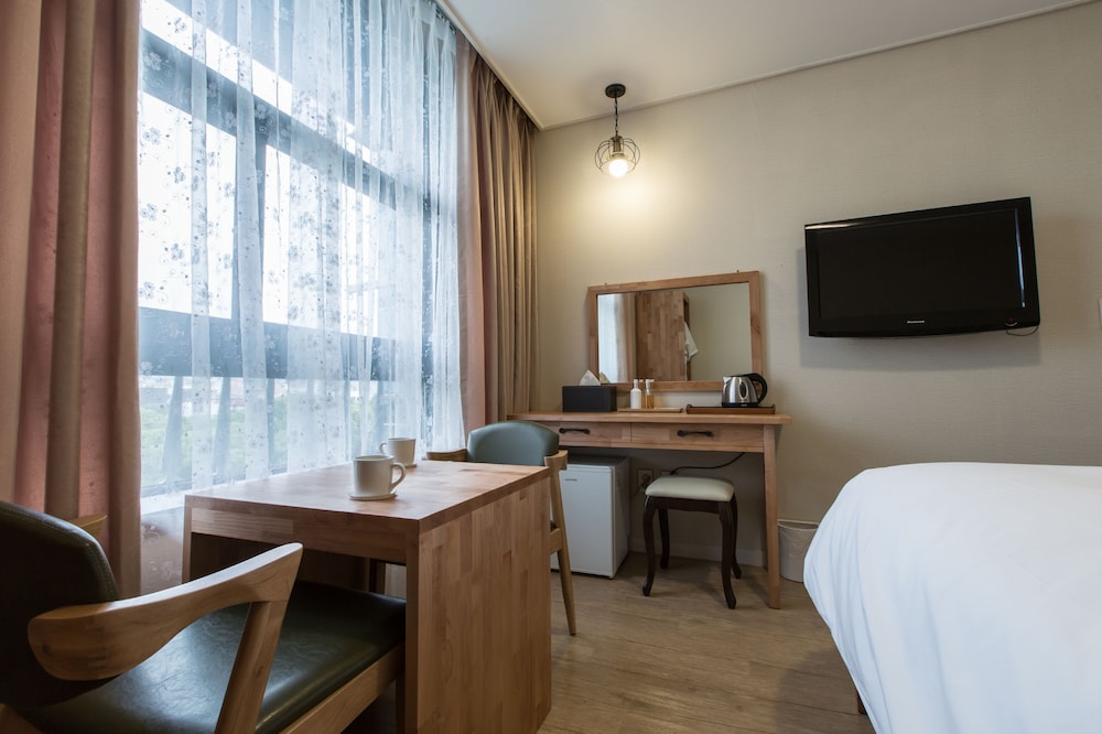 Hotel Elin 21/35