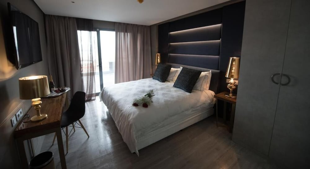 Hotel Art Santander 23/67