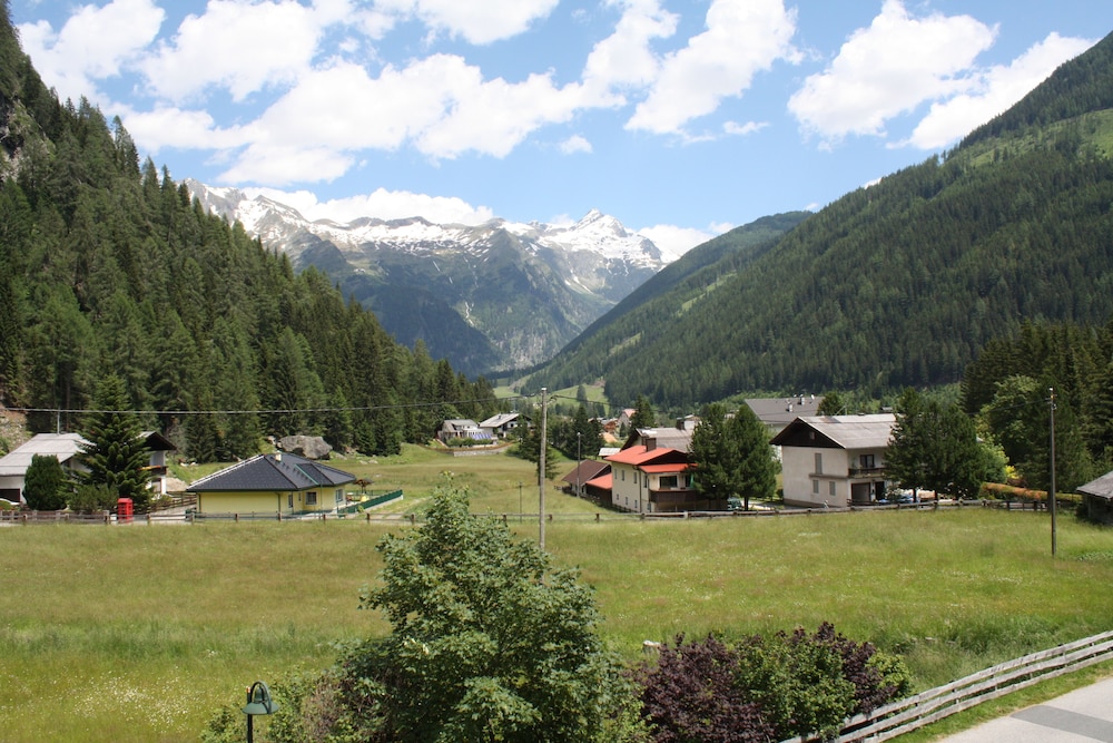 Hotel-Pension Hubertus 27/31