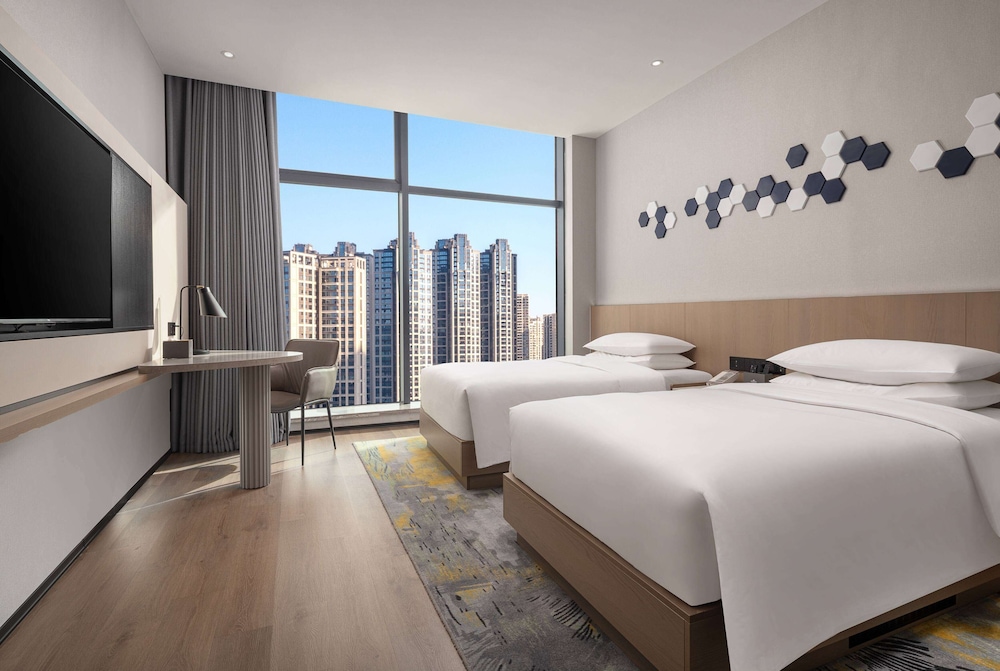 Microtel by Wyndham Changsha Meixi Lake 13/42