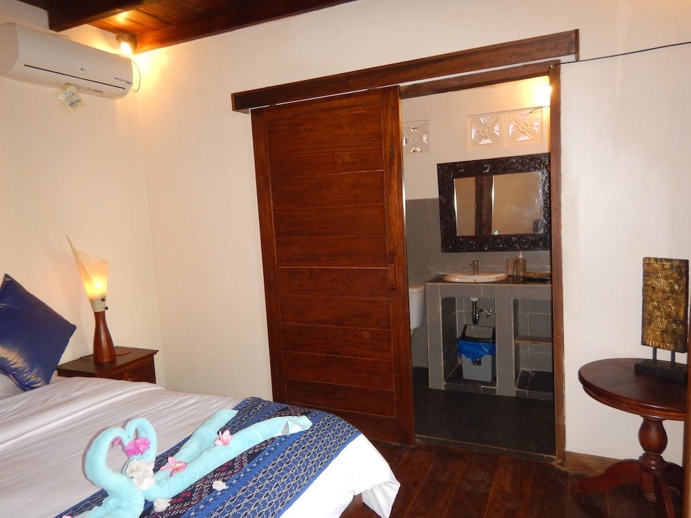 Puri Sayang Bungalows 15/50
