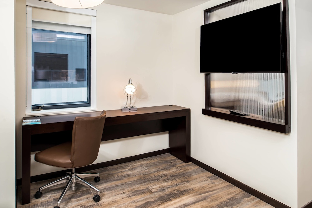 Residence Inn Pittsburgh Oakland University Place 44/48