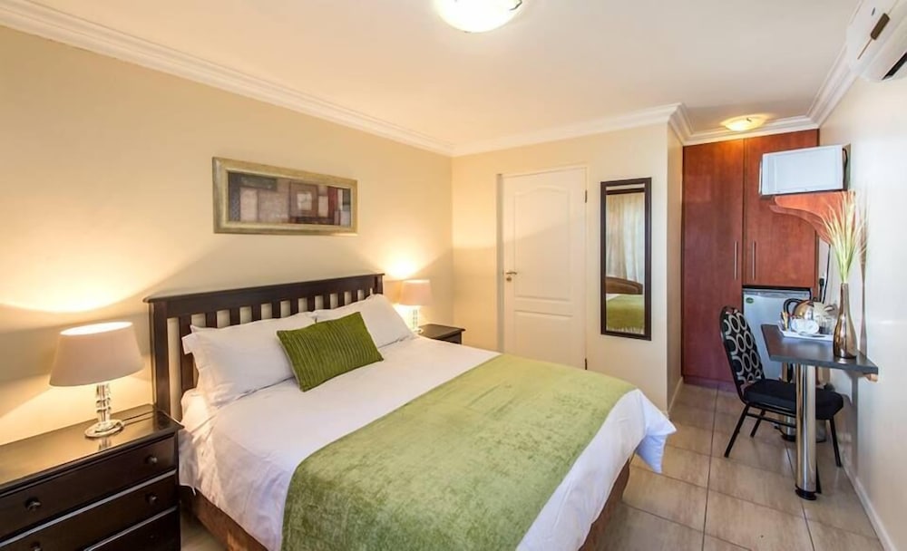 Bhotani Bed And Breakfast photo3