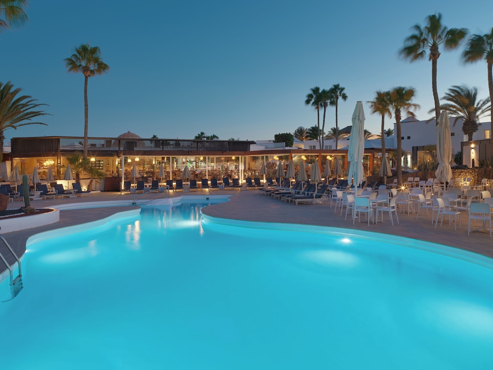 H10 White Suites - Adults Only 43/70