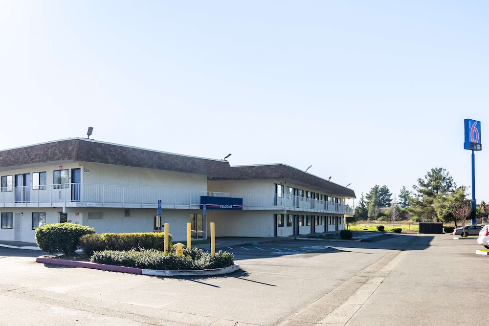Motel6 Oroville, CA 42/48