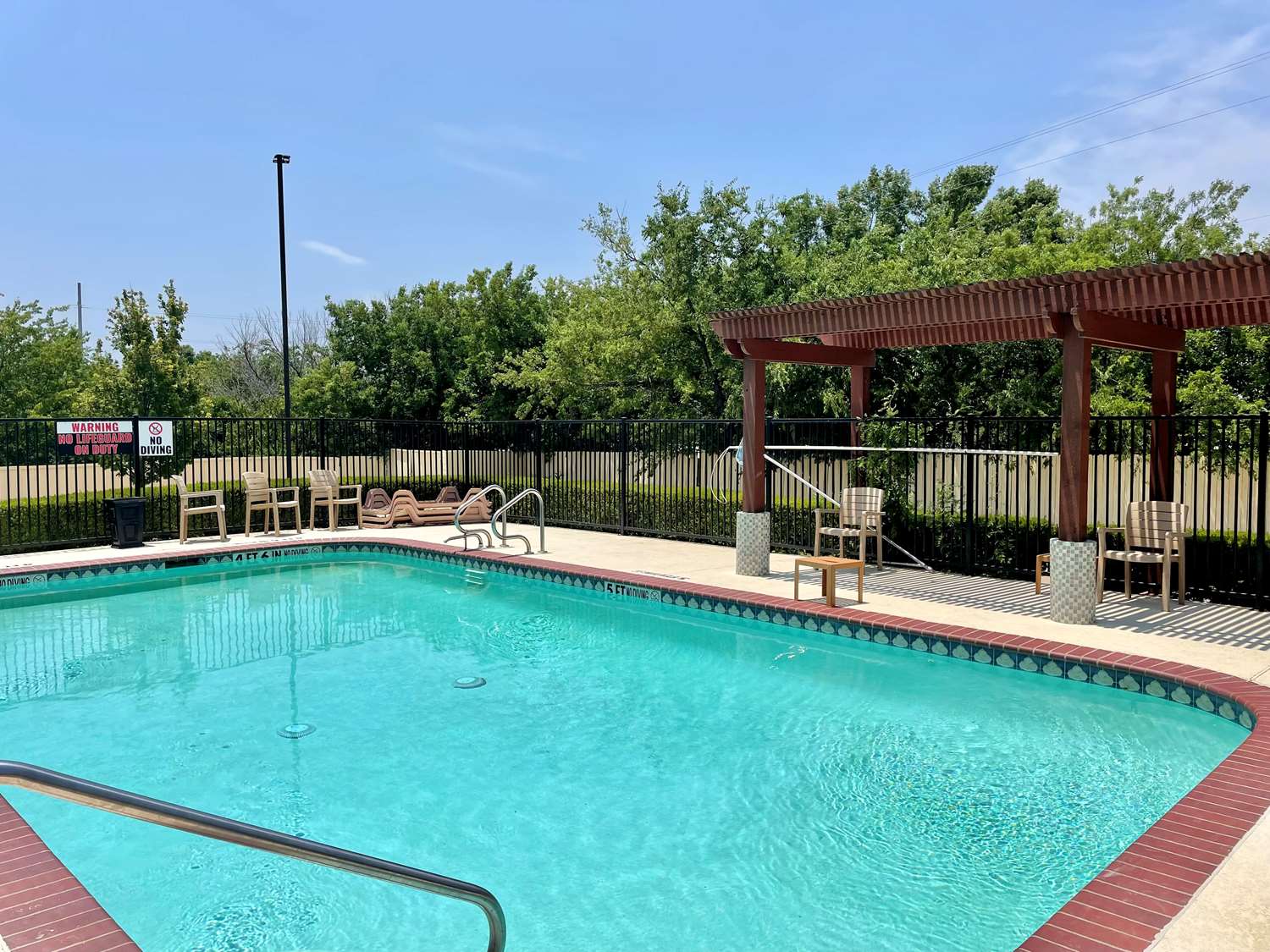 Best Western Roanoke Inn & Suites 15/23