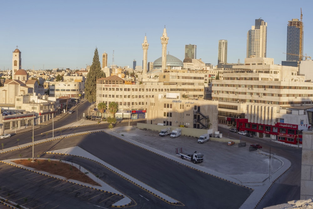 Toledo Amman Hotel 68/73